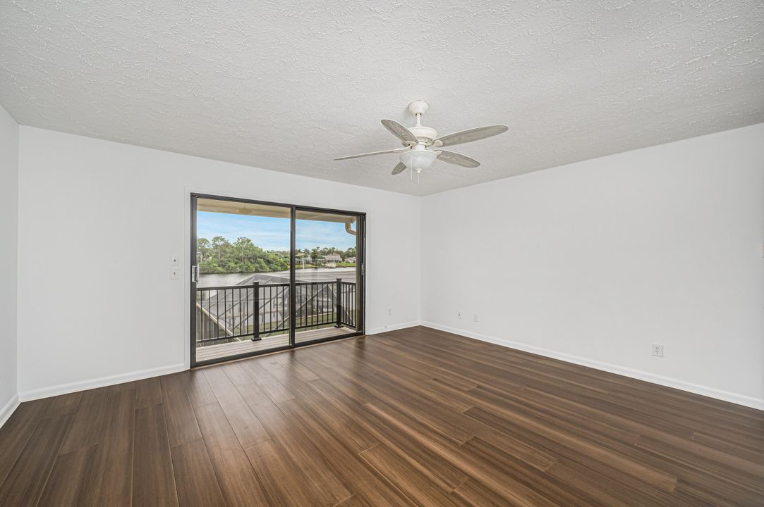 Activo con contrato: $999,000 (4 camas, 3 baños, 2759 Pies cuadrados)