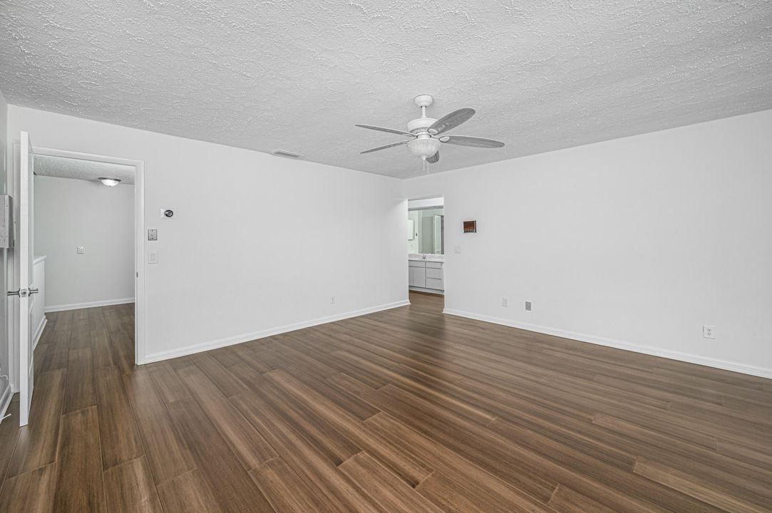 Activo con contrato: $999,000 (4 camas, 3 baños, 2759 Pies cuadrados)