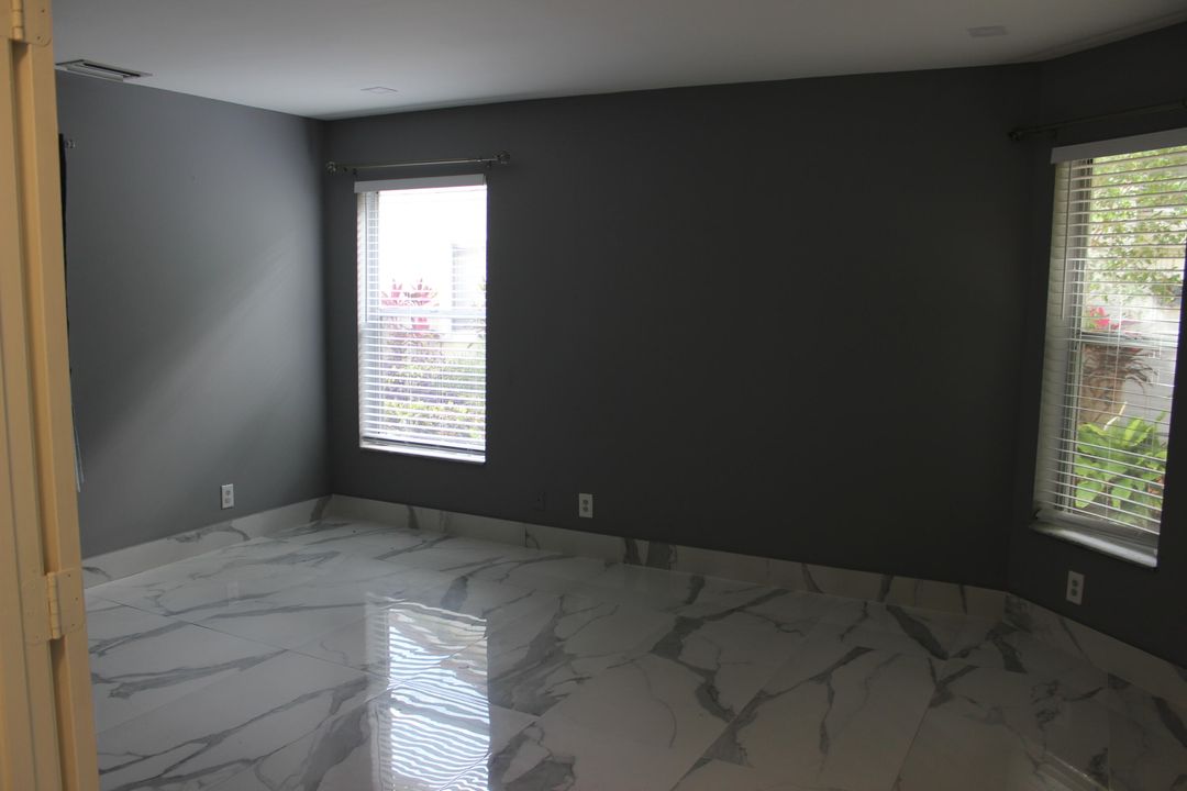 For Sale: $450,000 (3 beds, 2 baths, 1680 Square Feet)