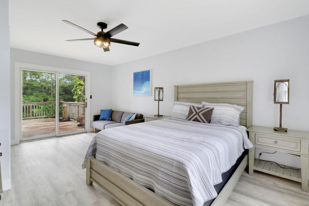 Active With Contract: $927,900 (5 beds, 4 baths, 2279 Square Feet)