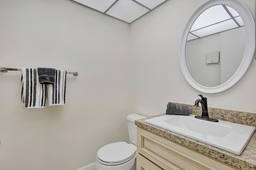 For Sale: $108,500 (1 beds, 1 baths, 760 Square Feet)