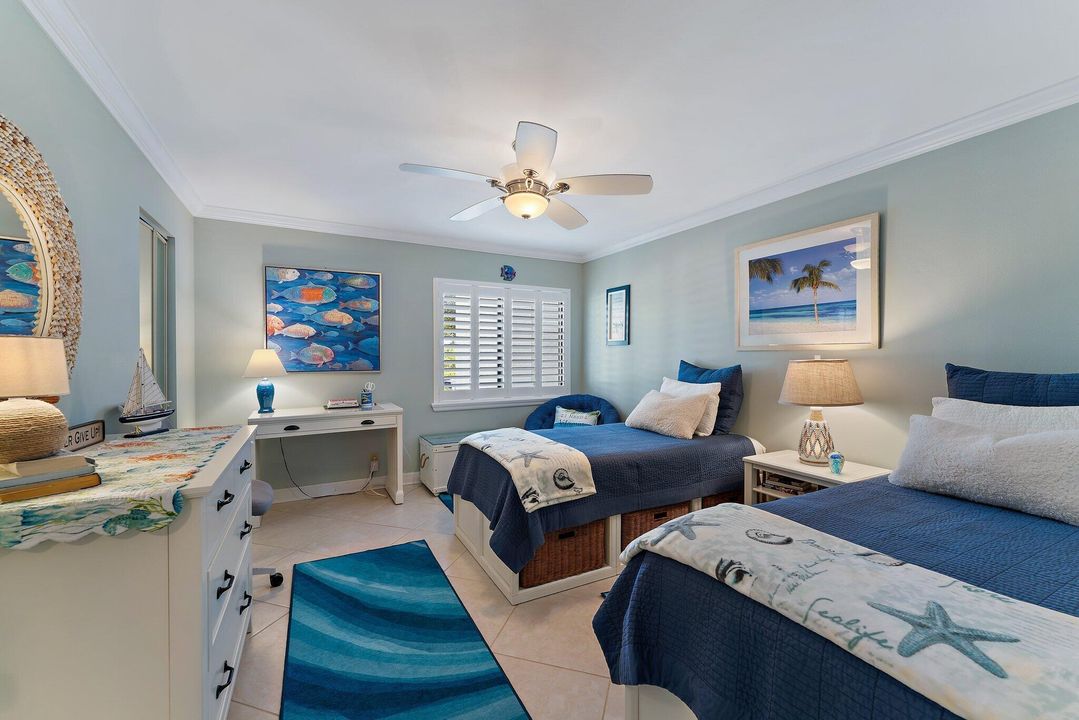 Под контрактом: $6,800 (2 спален, 2 ванн, 1183 Квадратных фут)