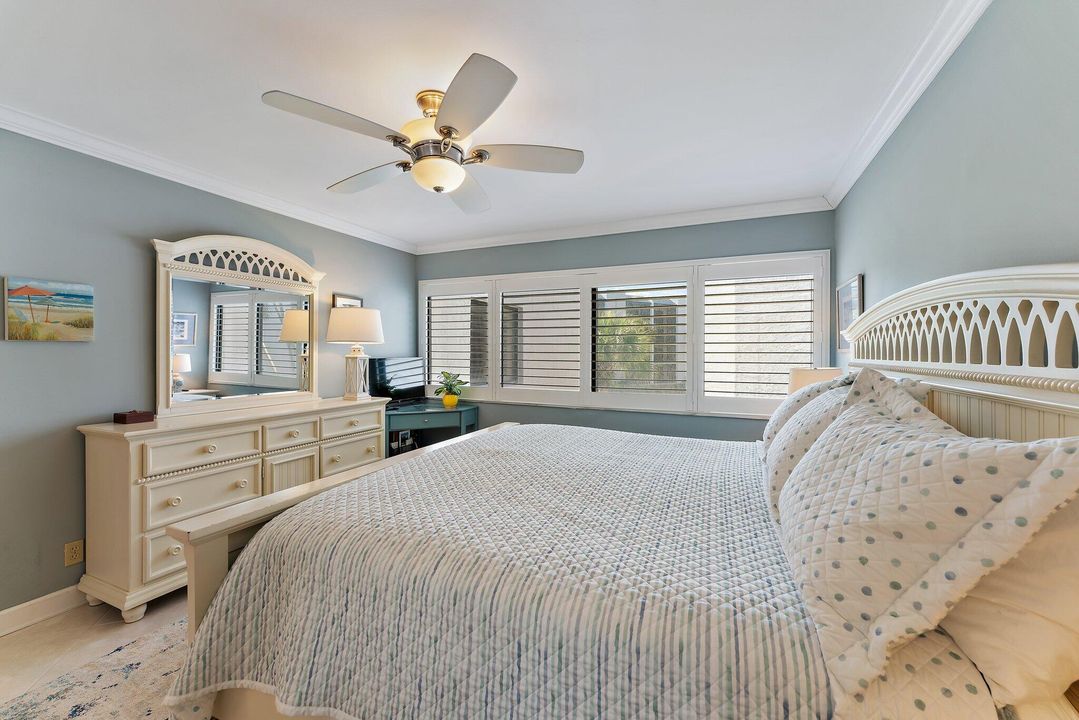 Под контрактом: $6,800 (2 спален, 2 ванн, 1183 Квадратных фут)