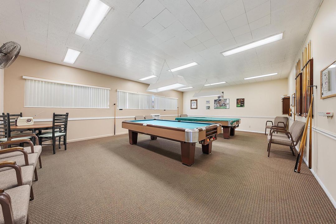 Active With Contract: $79,000 (1 beds, 1 baths, 624 Square Feet)