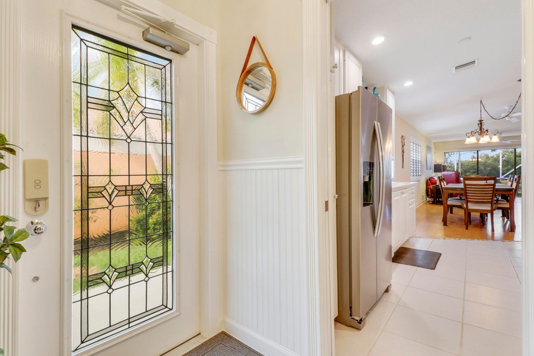 Под контрактом: $2,800 (2 спален, 2 ванн, 1680 Квадратных фут)