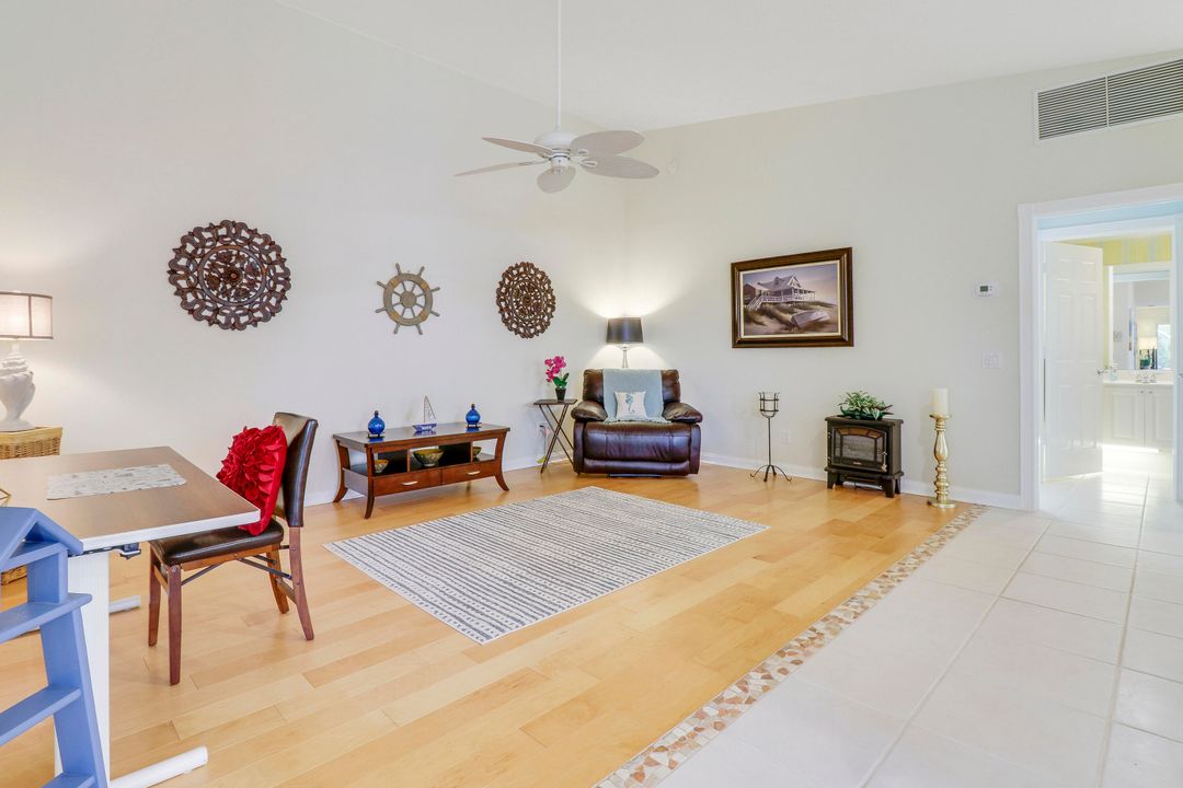 Под контрактом: $2,800 (2 спален, 2 ванн, 1680 Квадратных фут)