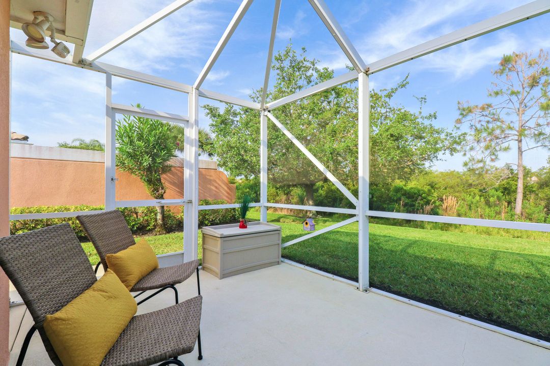 Под контрактом: $2,800 (2 спален, 2 ванн, 1680 Квадратных фут)