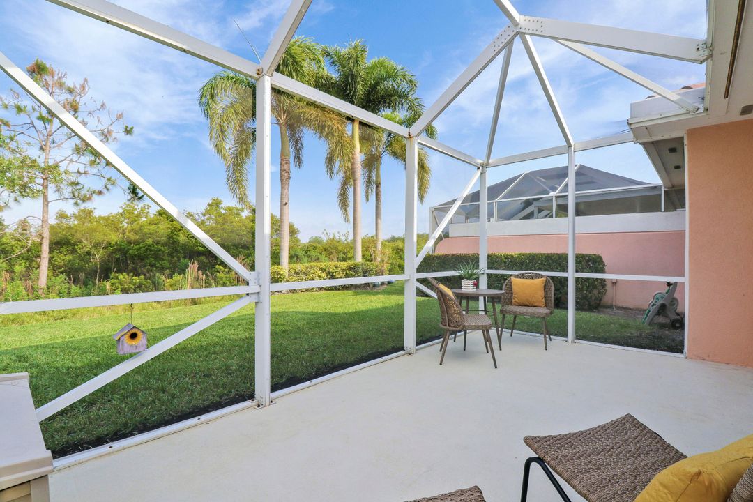 Под контрактом: $2,800 (2 спален, 2 ванн, 1680 Квадратных фут)