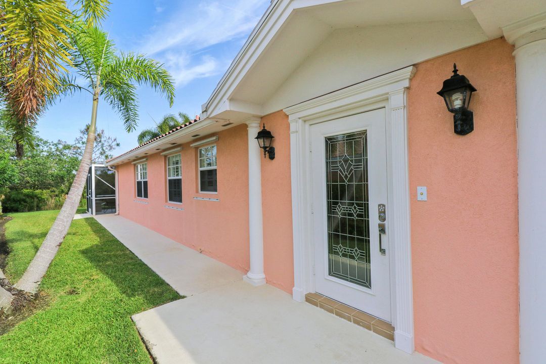 Под контрактом: $2,800 (2 спален, 2 ванн, 1680 Квадратных фут)