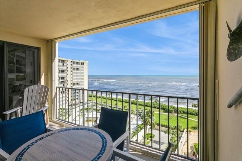 Под контрактом: $9,000 (2 спален, 2 ванн, 1270 Квадратных фут)