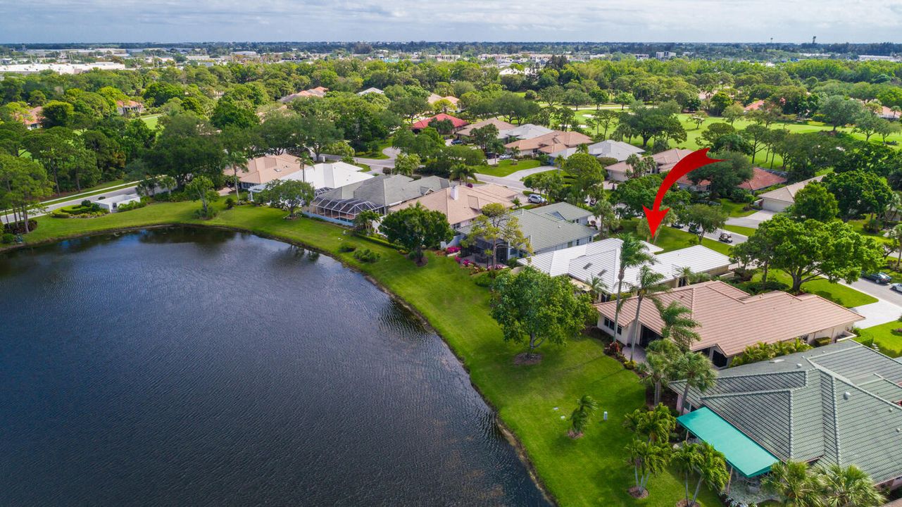 En Venta: $689,900 (3 camas, 2 baños, 2636 Pies cuadrados)