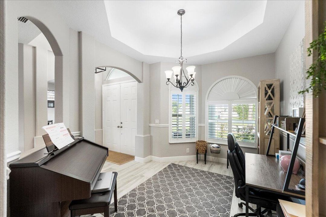 Active With Contract: $645,000 (4 beds, 3 baths, 2547 Square Feet)