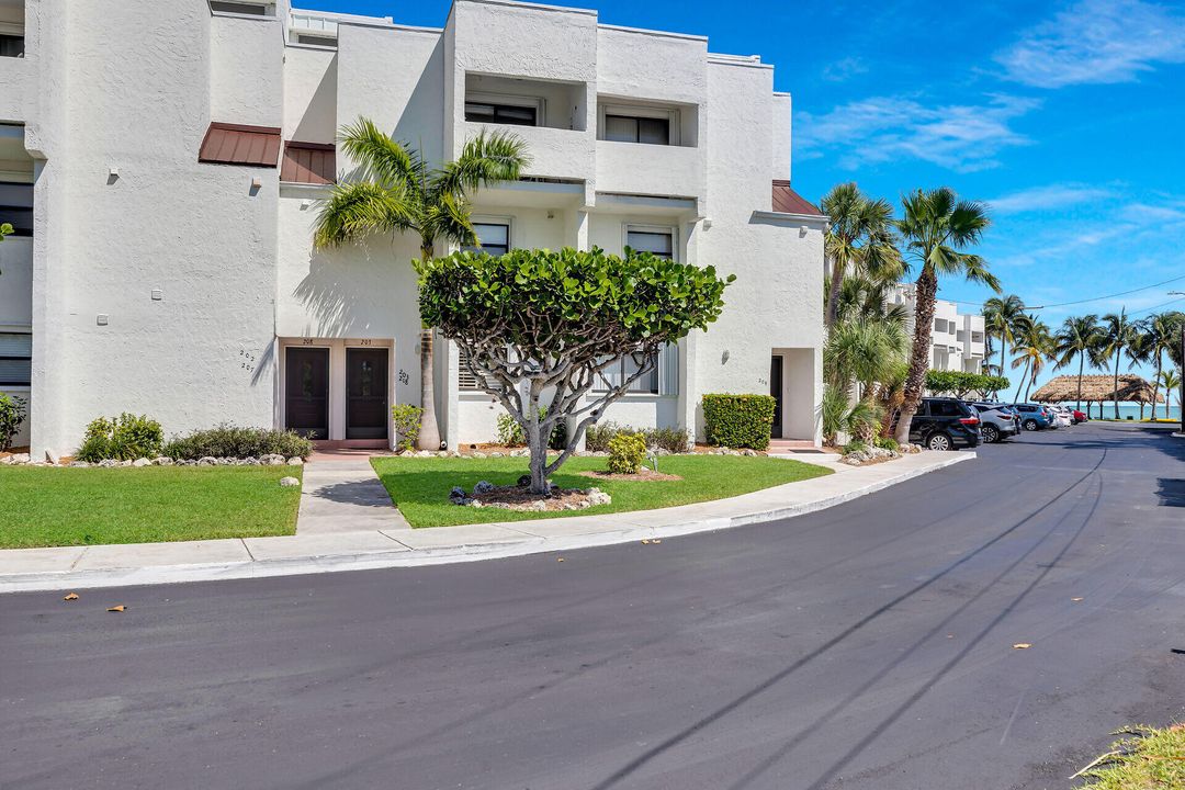 En Venta: $490,000 (2 camas, 2 baños, 1234 Pies cuadrados)