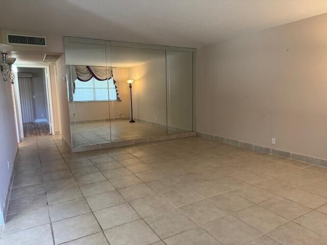 For Sale: $76,999 (2 beds, 2 baths, 880 Square Feet)