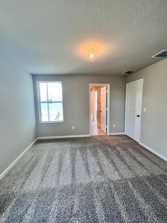 Active With Contract: $2,850 (3 beds, 2 baths, 1808 Square Feet)