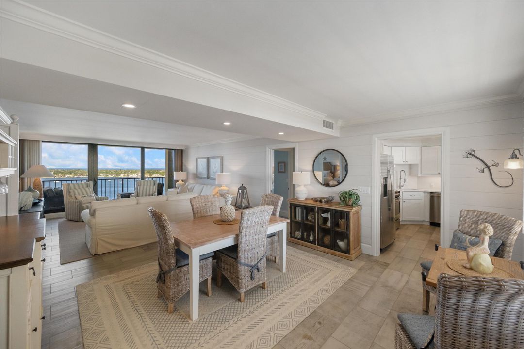 Vendido Recientemente: $599,000 (2 camas, 2 baños, 1244 Pies cuadrados)