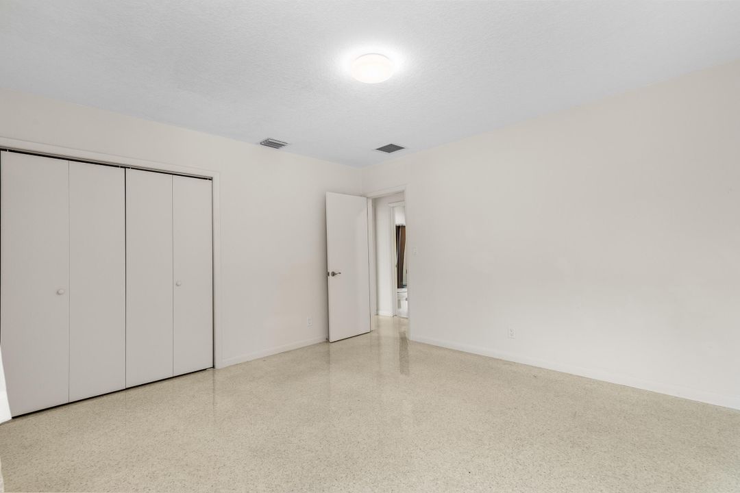 For Sale: $2,145,000 (3 beds, 2 baths, 2683 Square Feet)