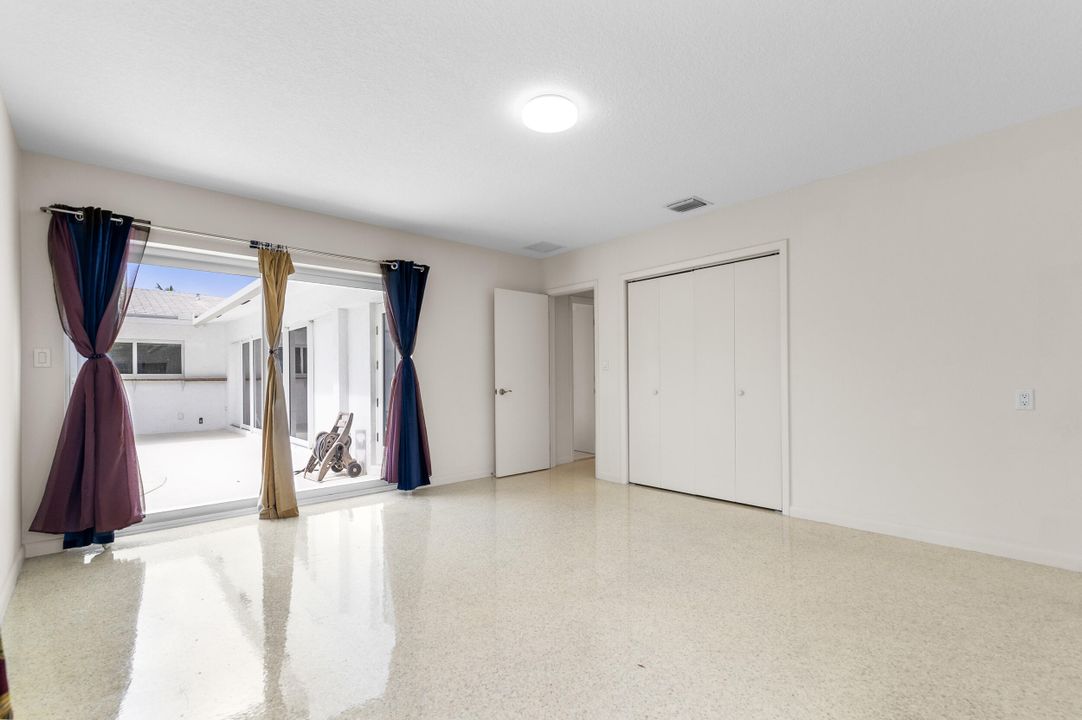 For Sale: $2,145,000 (3 beds, 2 baths, 2683 Square Feet)