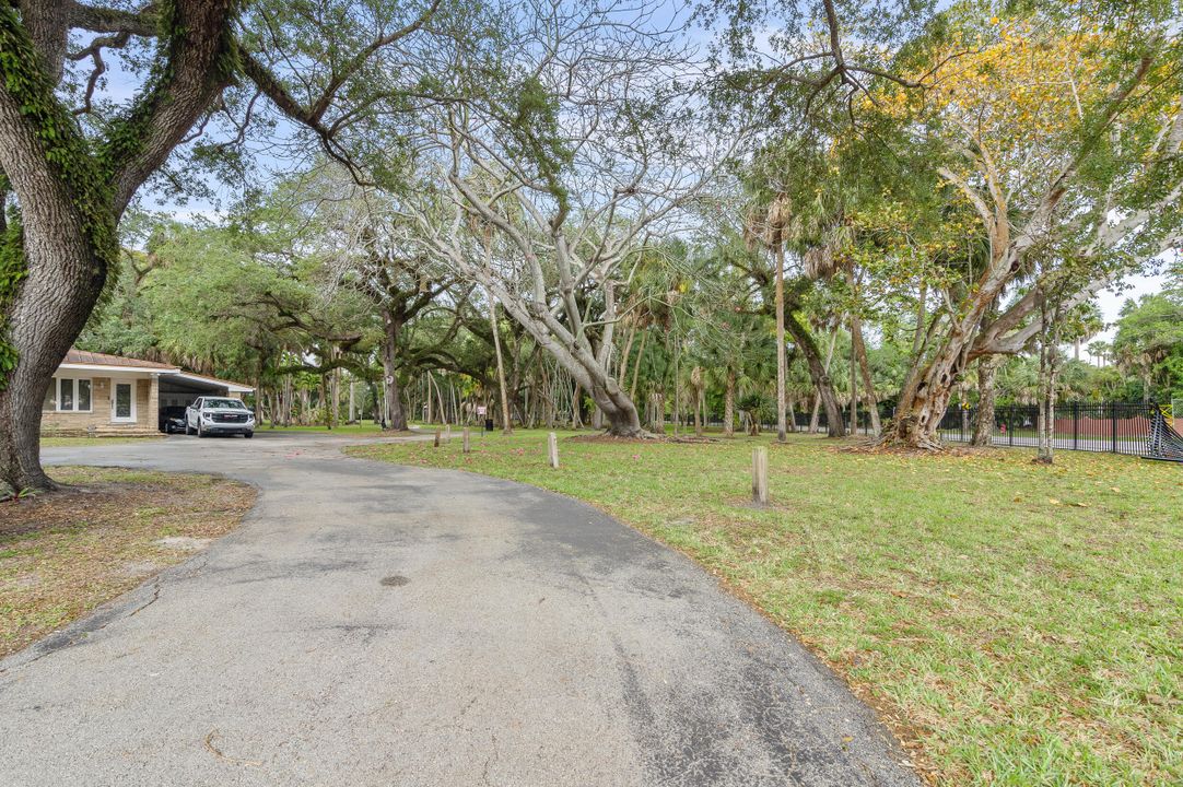 For Sale: $2,145,000 (3 beds, 2 baths, 2683 Square Feet)