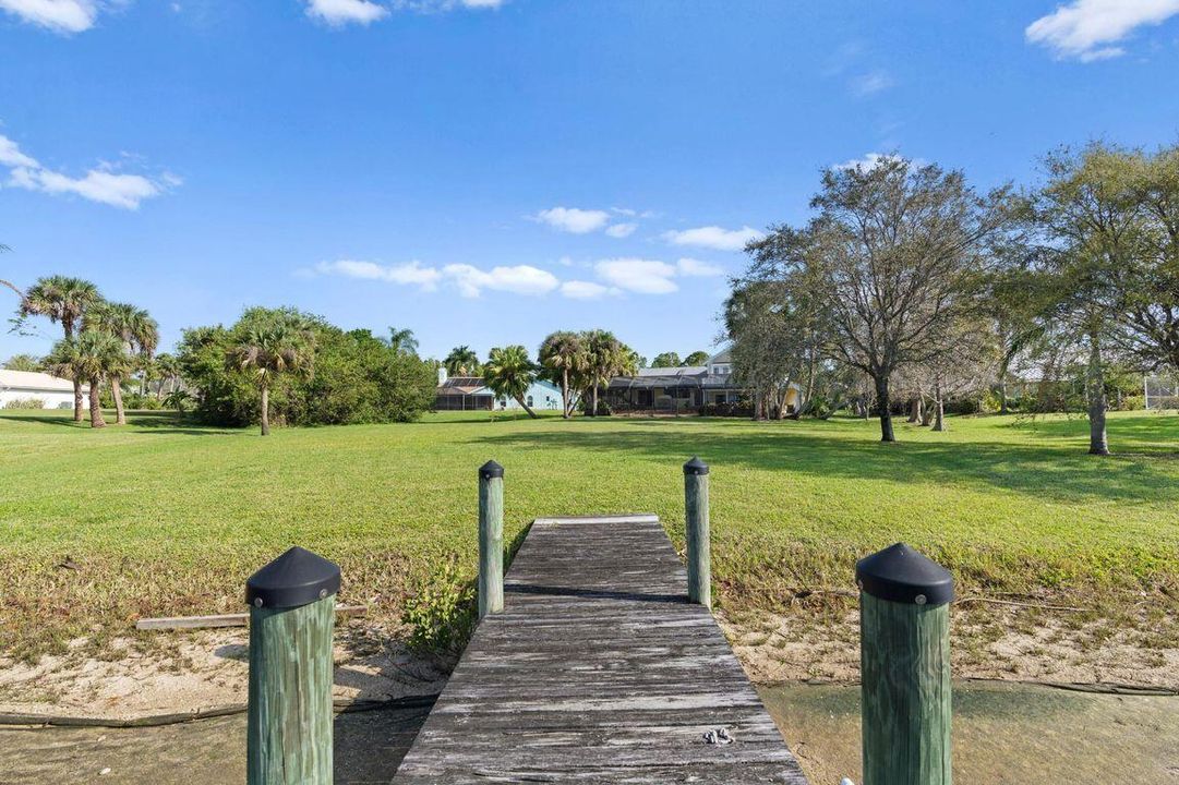 出租: $7,500 (4 贝兹, 3 浴室, 2646 平方英尺)