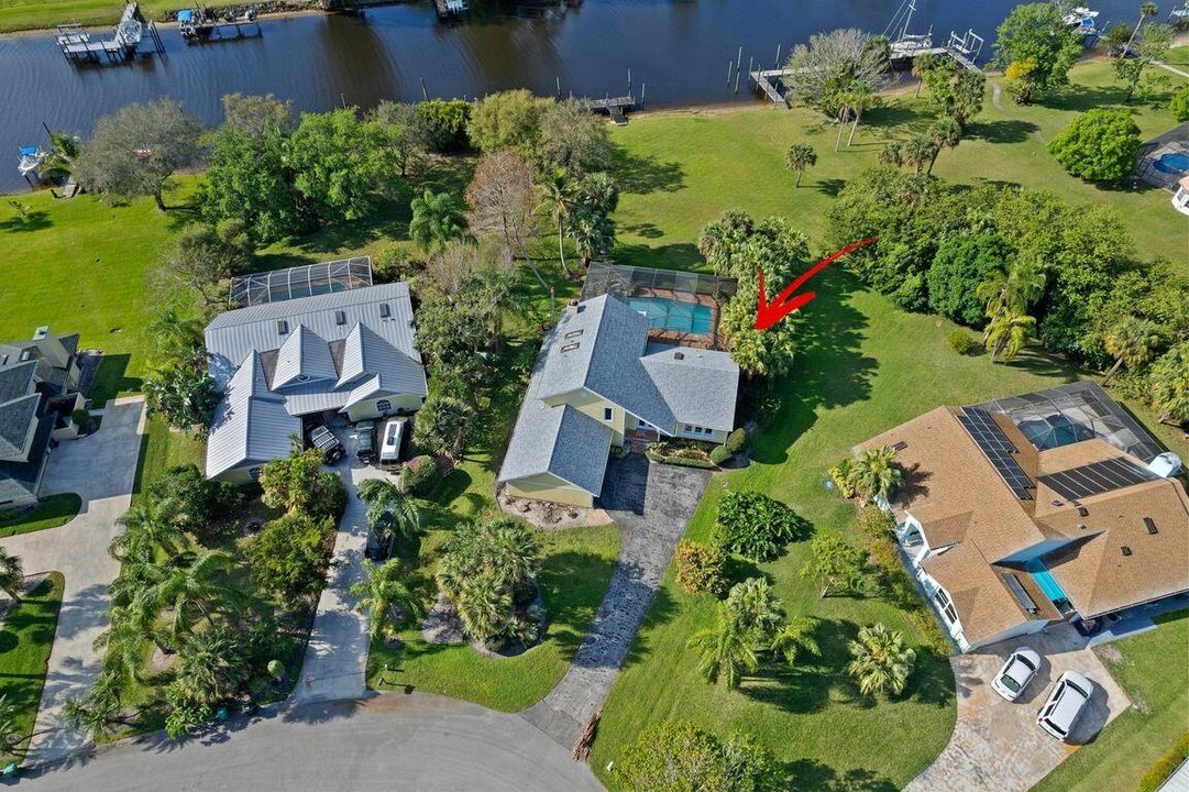 出租: $7,500 (4 贝兹, 3 浴室, 2646 平方英尺)