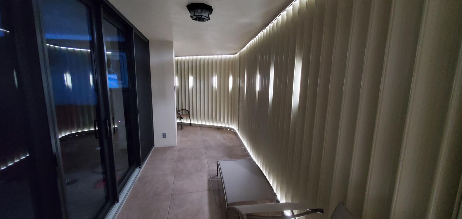 Active With Contract: $359,900 (3 beds, 2 baths, 1499 Square Feet)