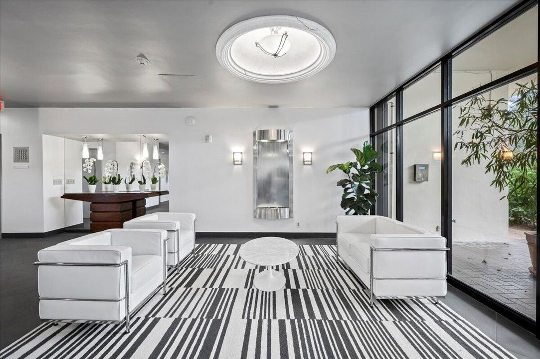 Active With Contract: $359,900 (3 beds, 2 baths, 1499 Square Feet)