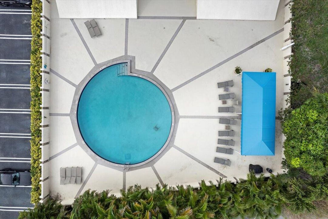 Active With Contract: $359,900 (3 beds, 2 baths, 1499 Square Feet)