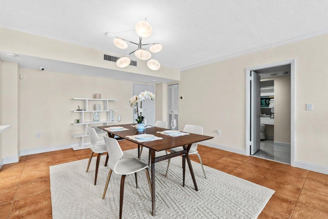 For Sale: $679,900 (2 beds, 2 baths, 1548 Square Feet)