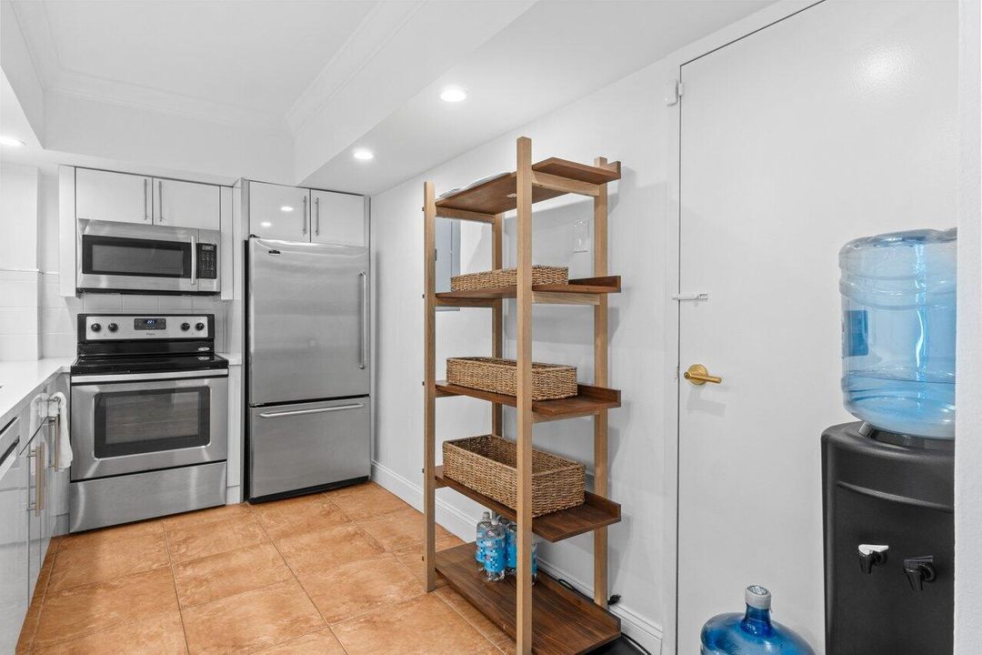 For Sale: $679,900 (2 beds, 2 baths, 1548 Square Feet)