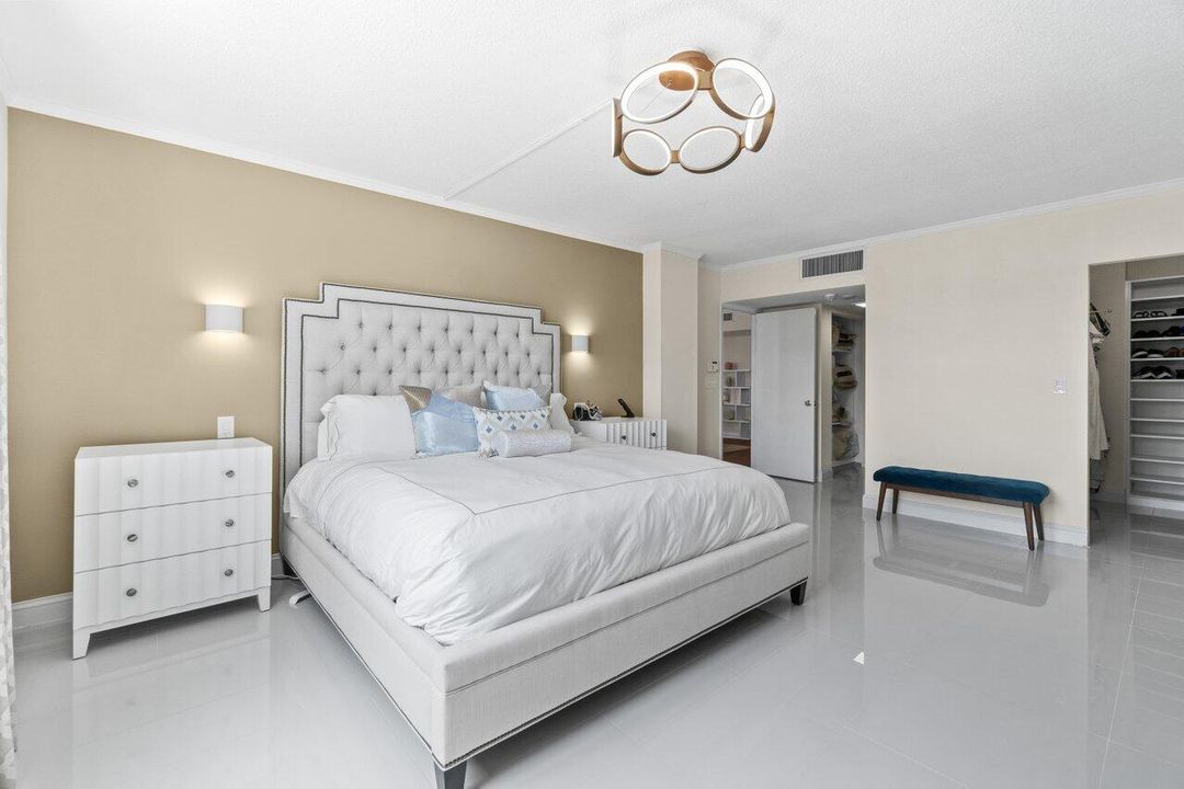 For Sale: $679,900 (2 beds, 2 baths, 1548 Square Feet)