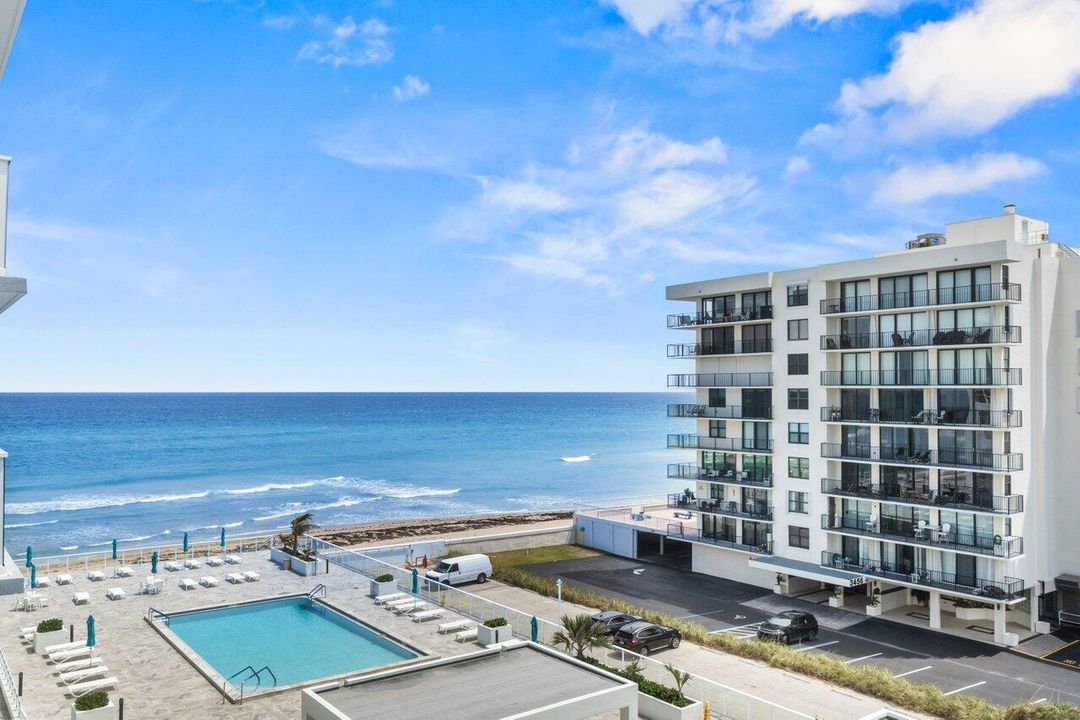 For Sale: $679,900 (2 beds, 2 baths, 1548 Square Feet)