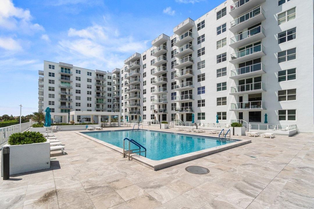 For Sale: $679,900 (2 beds, 2 baths, 1548 Square Feet)