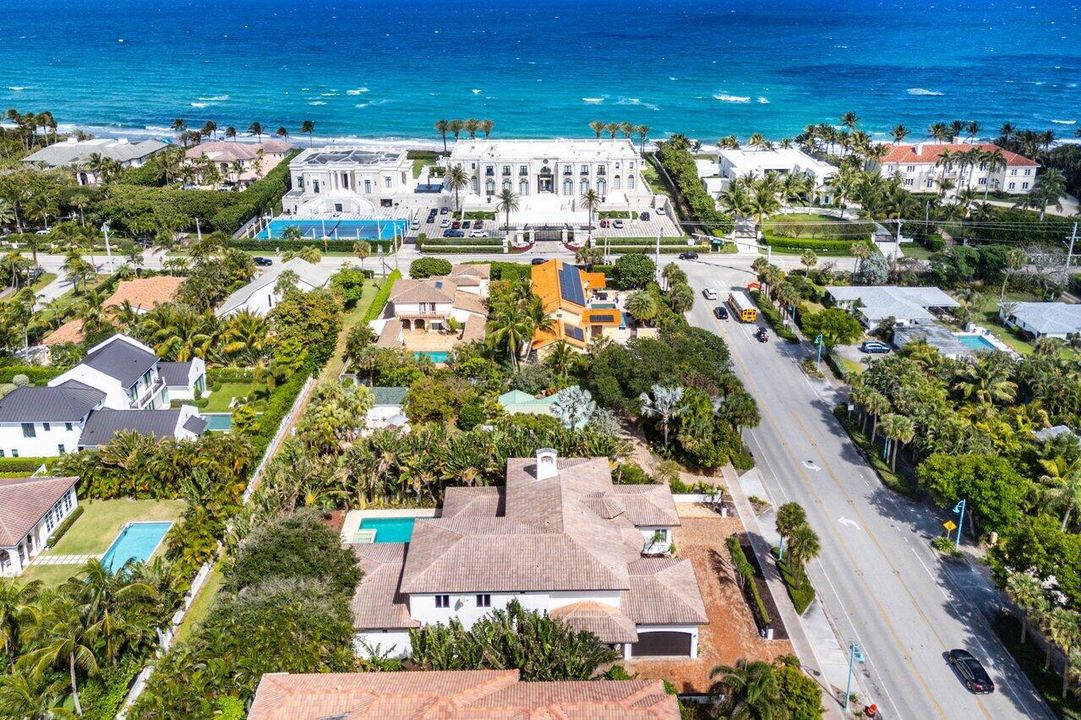 For Sale: $4,950,000 (6 beds, 6 baths, 6708 Square Feet)