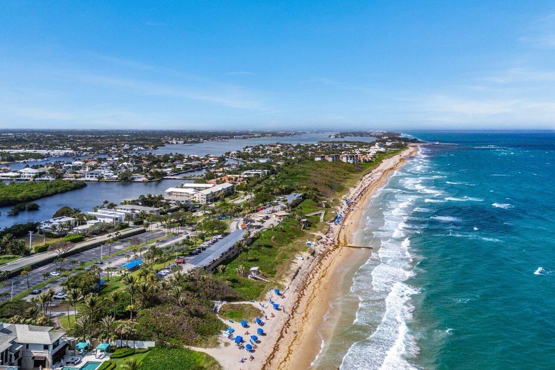 For Sale: $4,950,000 (6 beds, 6 baths, 6708 Square Feet)