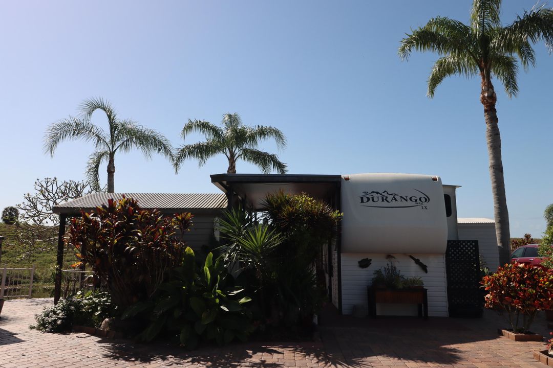 待售: $149,000 (1 贝兹, 1 浴室, 368 平方英尺)