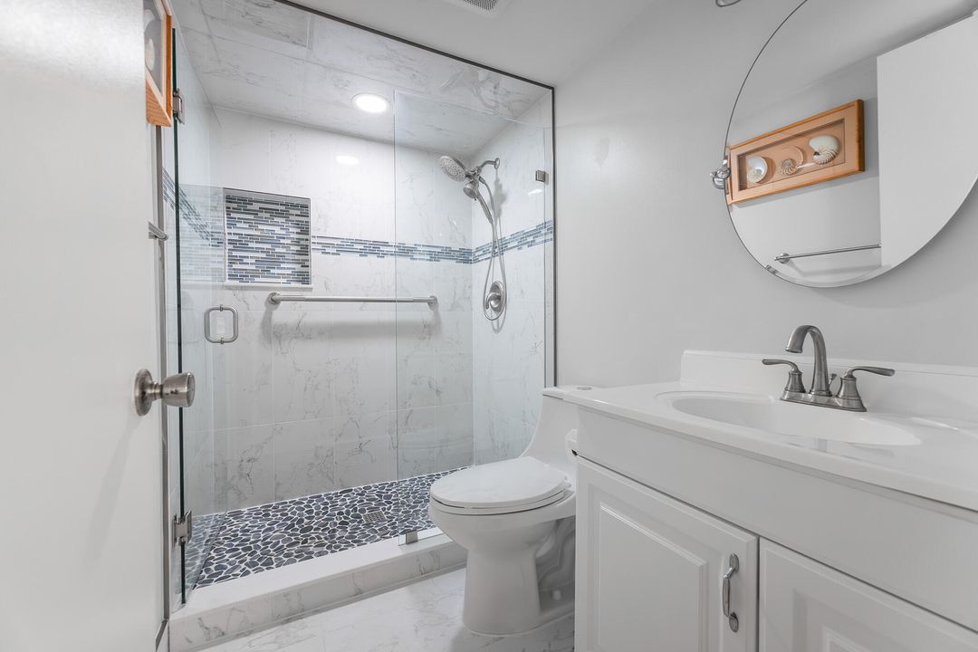 Под контрактом: $249,000 (2 спален, 2 ванн, 1188 Квадратных фут)