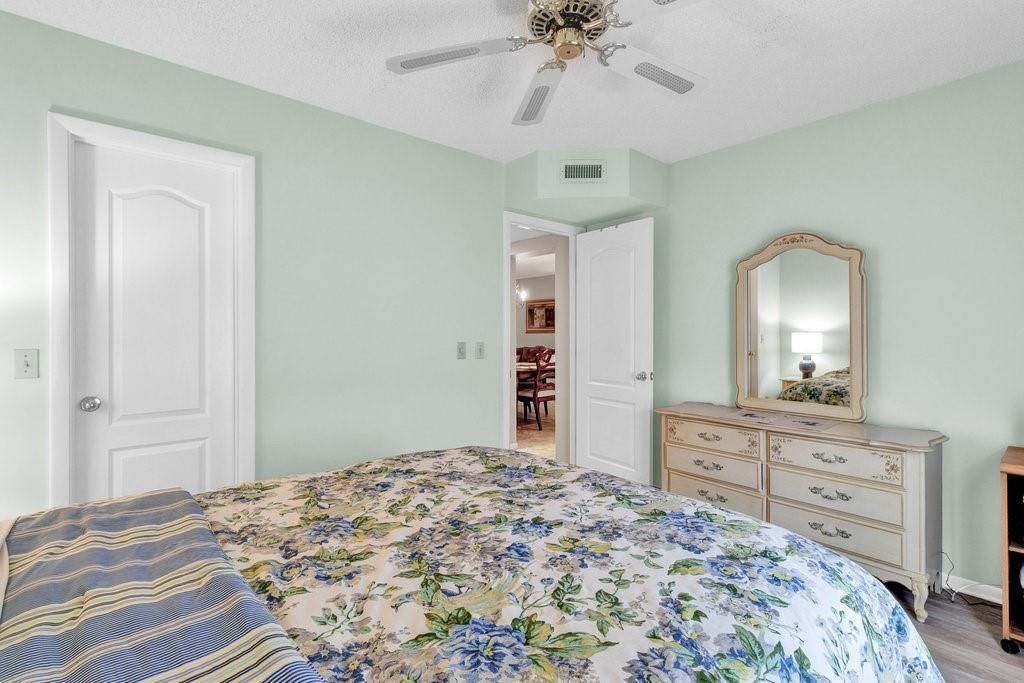 Activo con contrato: $224,000 (2 camas, 2 baños, 1188 Pies cuadrados)