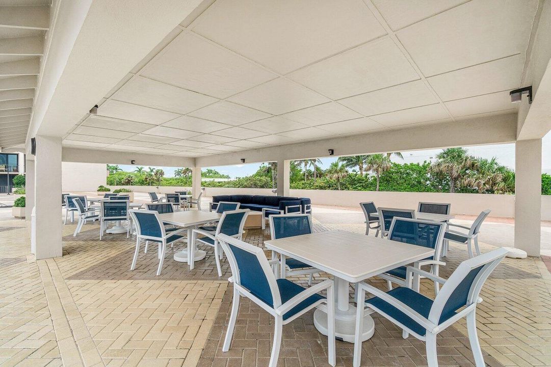 合同活跃: $7,500 (2 贝兹, 2 浴室, 1210 平方英尺)