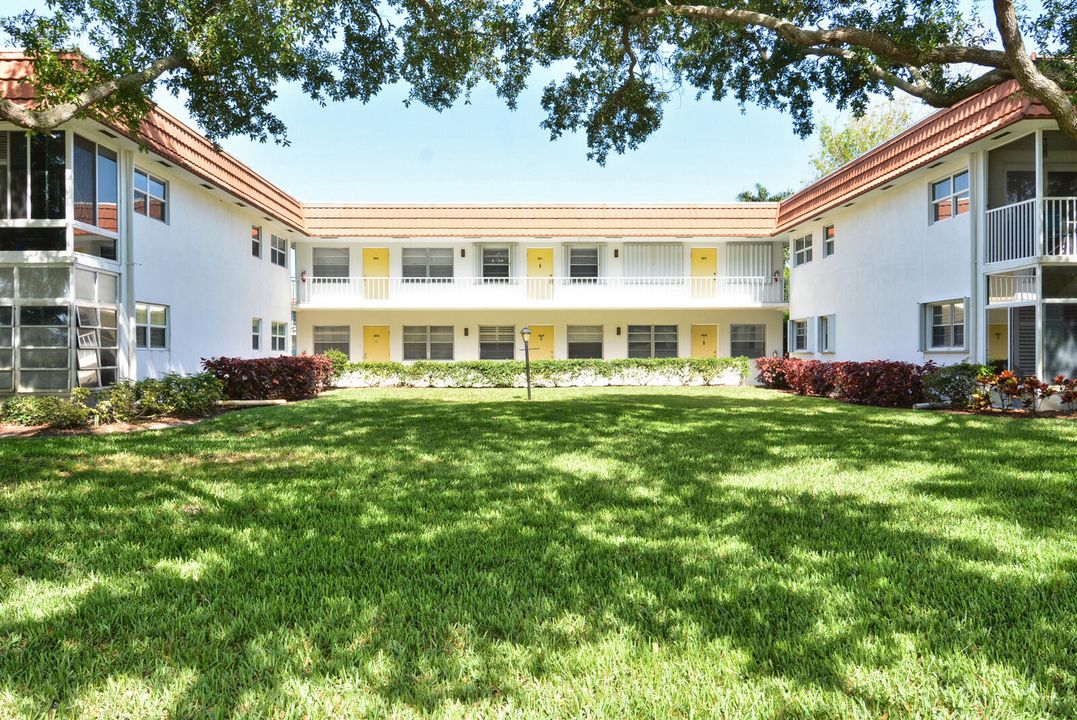 Vendido Recientemente: $108,000 (1 camas, 1 baños, 631 Pies cuadrados)