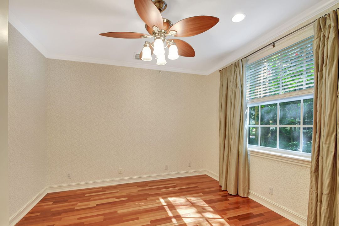 Active With Contract: $6,500 (3 beds, 3 baths, 1826 Square Feet)