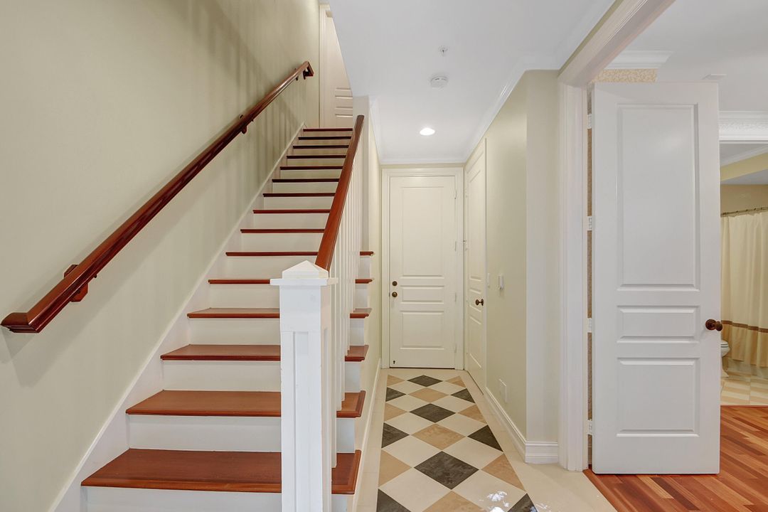 Active With Contract: $6,500 (3 beds, 3 baths, 1826 Square Feet)