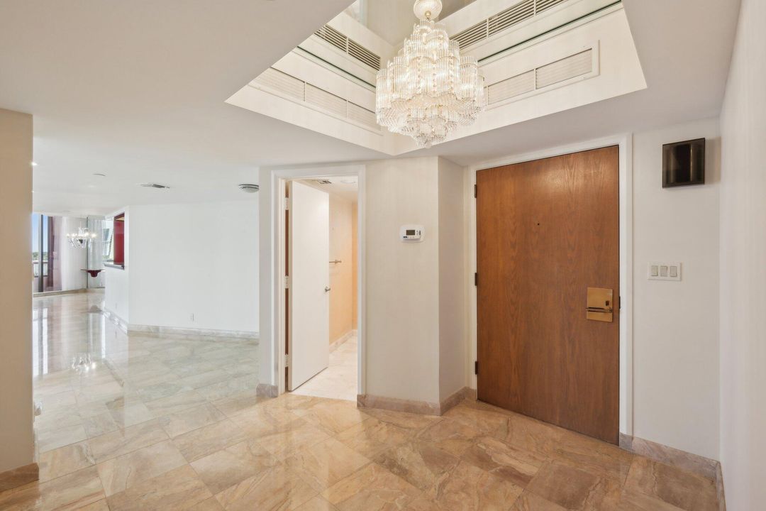 En Venta: $699,000 (2 camas, 2 baños, 2069 Pies cuadrados)