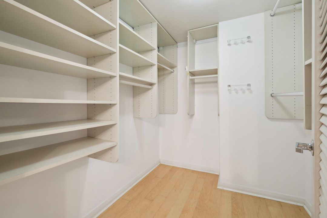 En Venta: $699,000 (2 camas, 2 baños, 2069 Pies cuadrados)