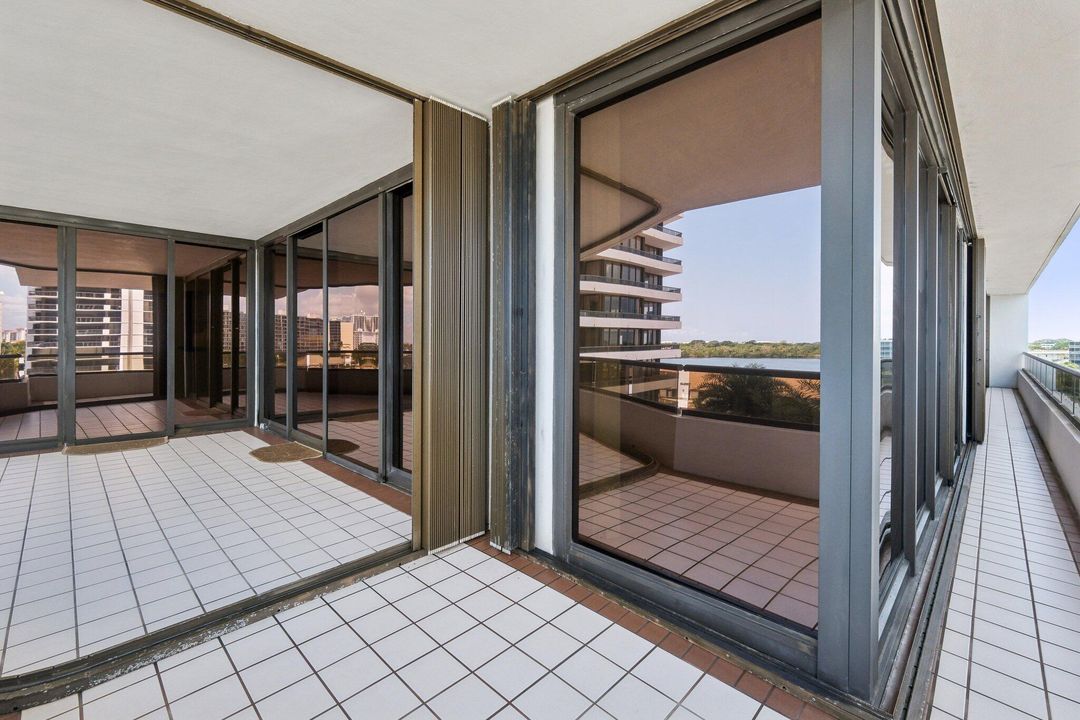 En Venta: $699,000 (2 camas, 2 baños, 2069 Pies cuadrados)