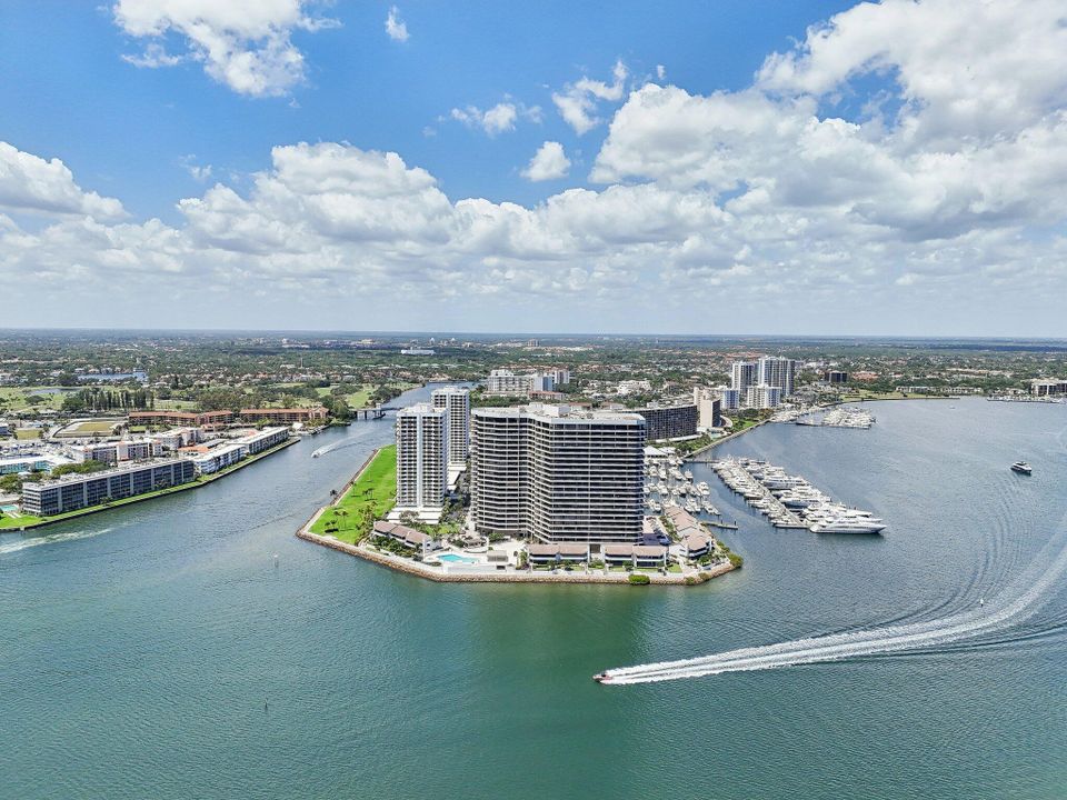 En Venta: $699,000 (2 camas, 2 baños, 2069 Pies cuadrados)