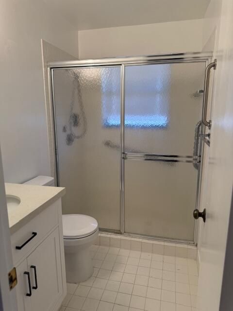 Под контрактом: $184,000 (2 спален, 2 ванн, 1112 Квадратных фут)