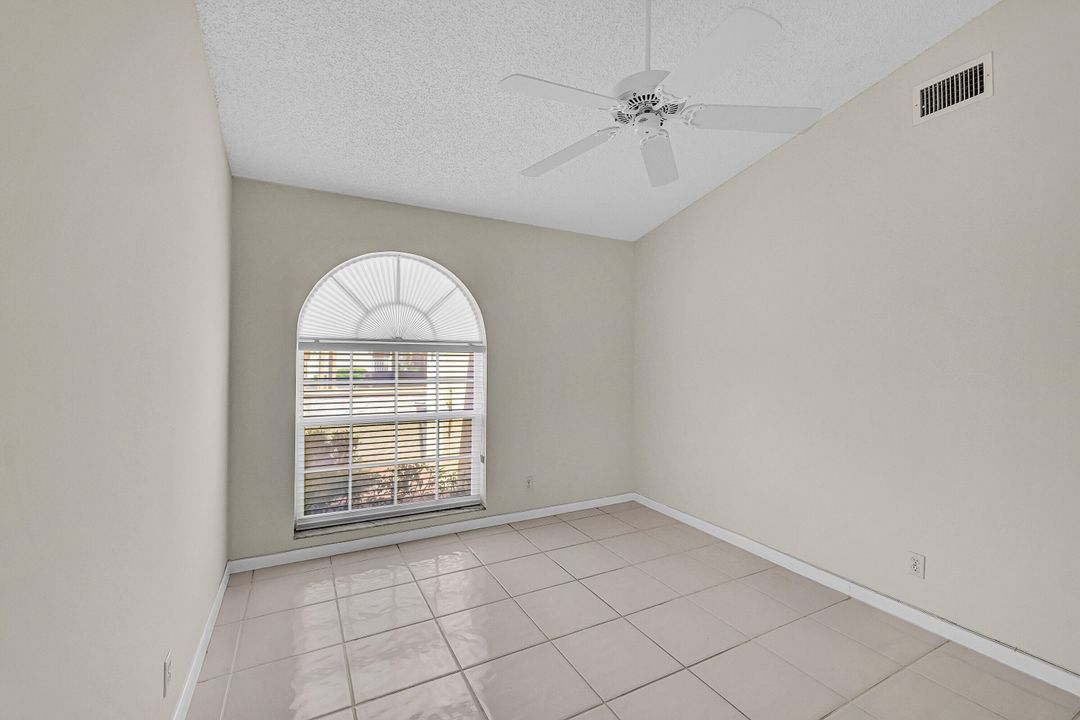 Active With Contract: $299,999 (3 beds, 2 baths, 1706 Square Feet)