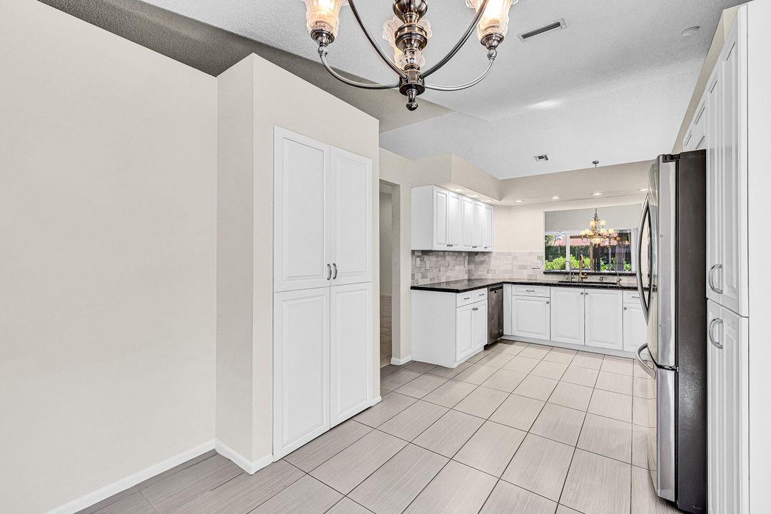 Active With Contract: $299,999 (3 beds, 2 baths, 1706 Square Feet)