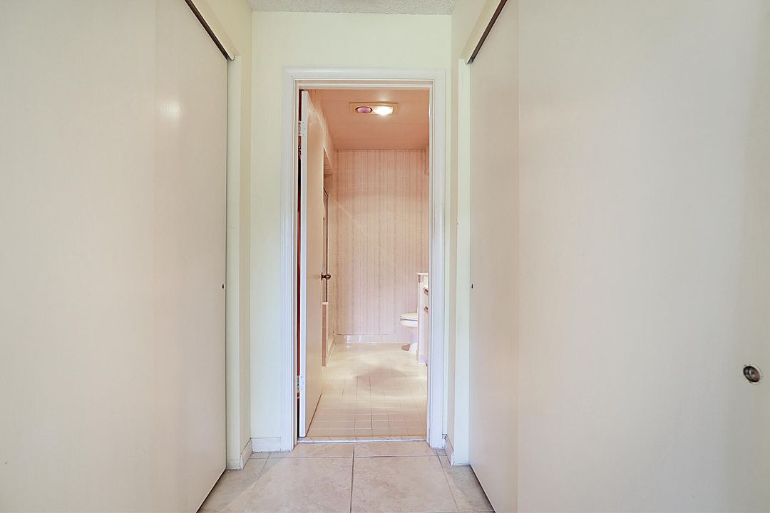 待售: $229,900 (2 贝兹, 2 浴室, 1162 平方英尺)